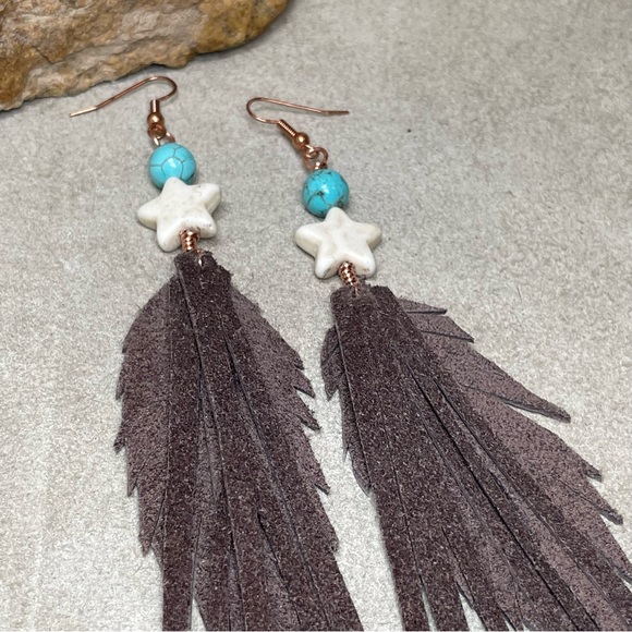 REDUCED Howlite Gemstone And Turquoise Genuine Brown Leather Fringe Earrings - Picture 6 of 15